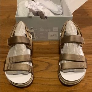 Abeo Joy Women's Sandals - Tan